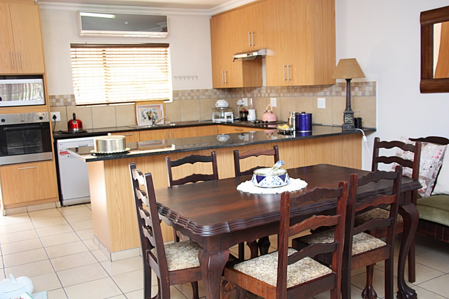 1 Bedroom Property for Sale in Langenhovenpark Free State